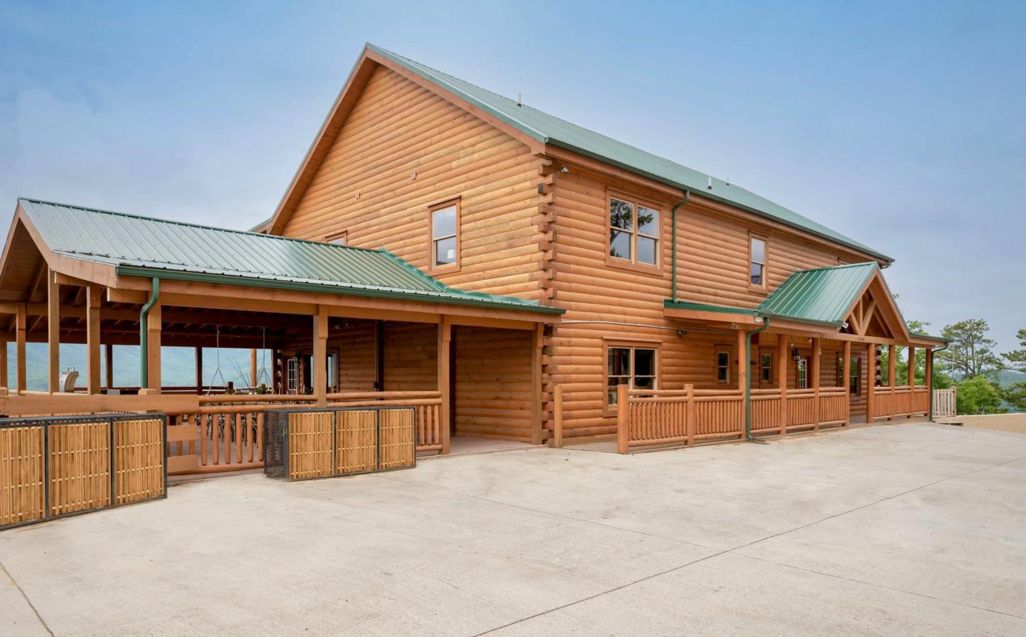 Sugarland By Avantstay Sleeps 28 Home Theatre Two Hot Tubs Indoor Pool Incredible Views 비둘기 포지 외부 사진